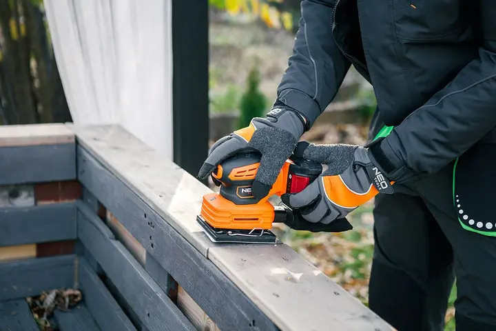Energy+ 18V 3'ü 1 arada eksantrik zımpara makinesi, akü hariç