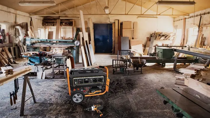 2800W–3000W jeneratör