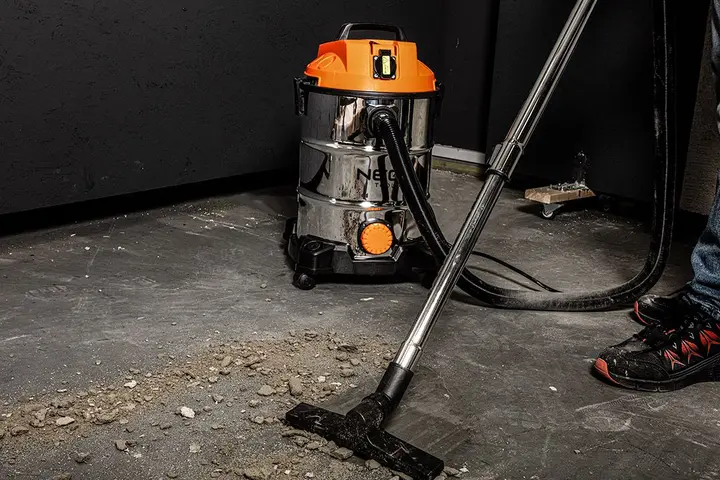 Endüstriyel elektrikli süpürge 1400W, 30 L hazne