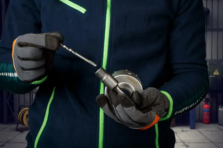 Karbür uçlu delik açma testeresi 85 mm, HEX adaptörlü ve kılavuz matkap uçlu