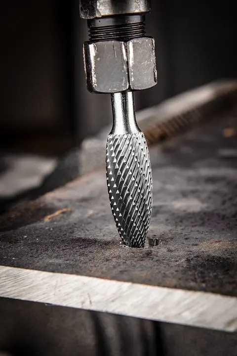 Metal freze ucu HM, tip H (alev uçlu (konik yuvarlak)), 12 x 32 mm, şaft 6 x 45 mm