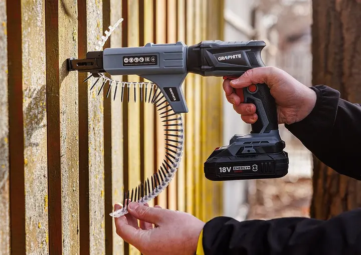 Alçıpan vidalama makinesi için adaptör 58GE111
