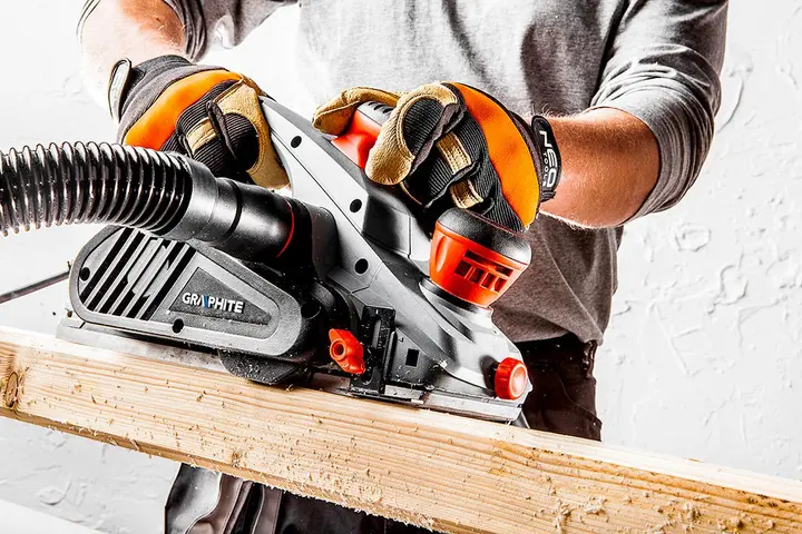 Elektrikli planya 1300W, planyalama genişliği 110 mm