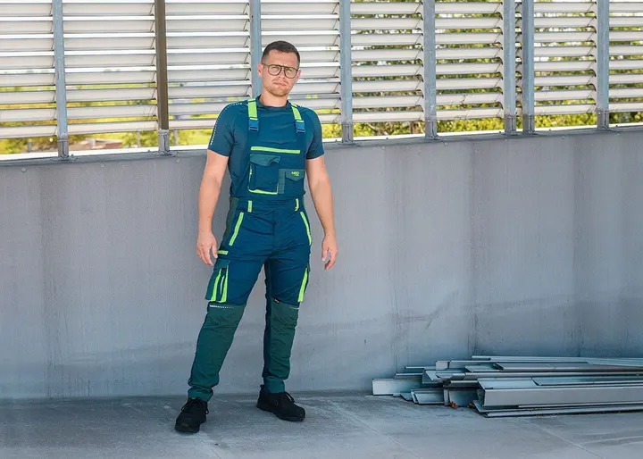 İş tulumu PREMIUM, %62 pamuk, %35 polyester, %3 elastan