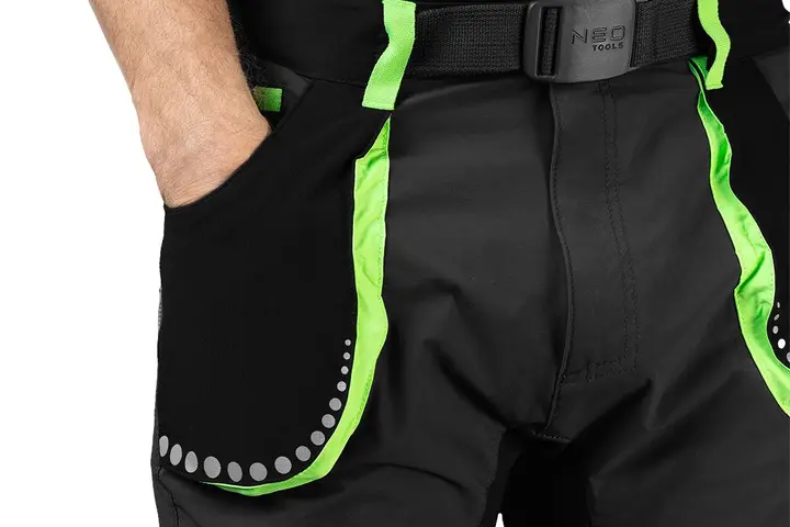 Kısa pantolon PREMIUM, 4 yönlü esneme, siyah